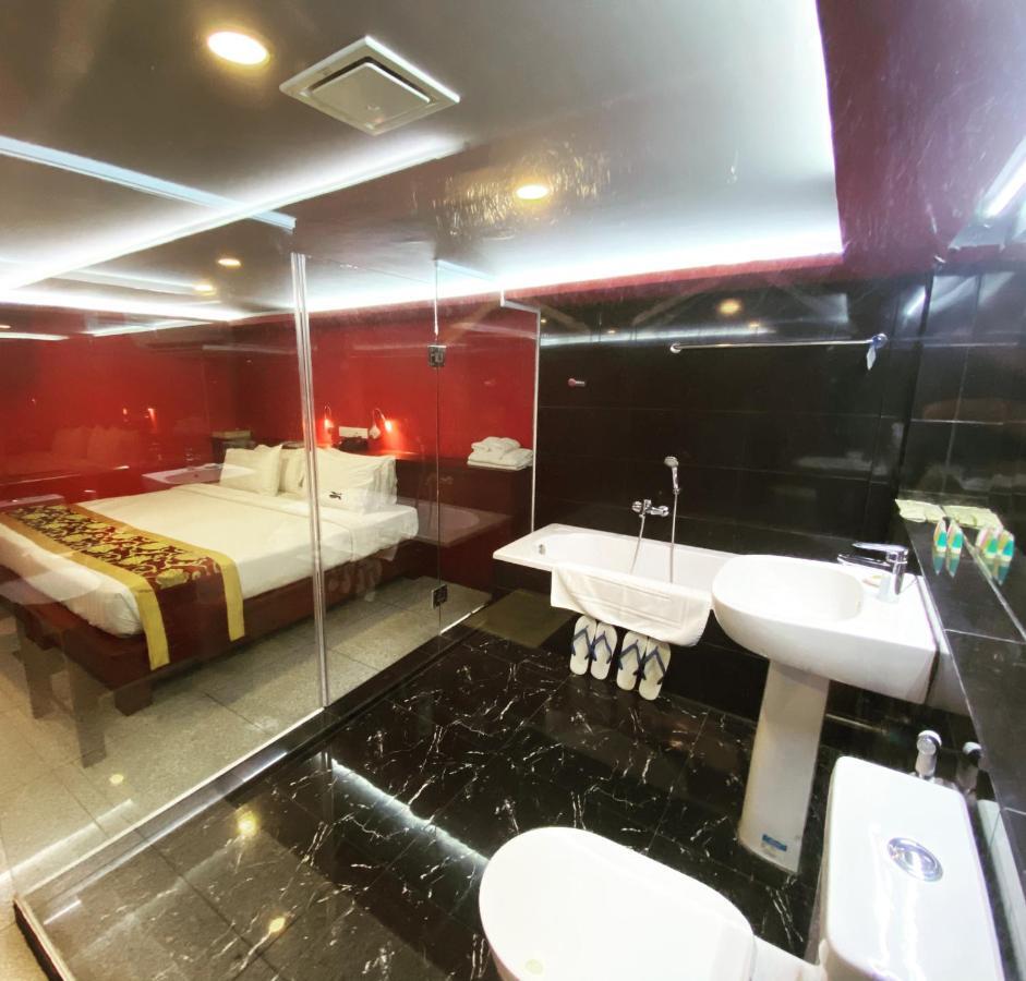 My Dream Hotel Yangon Exterior photo