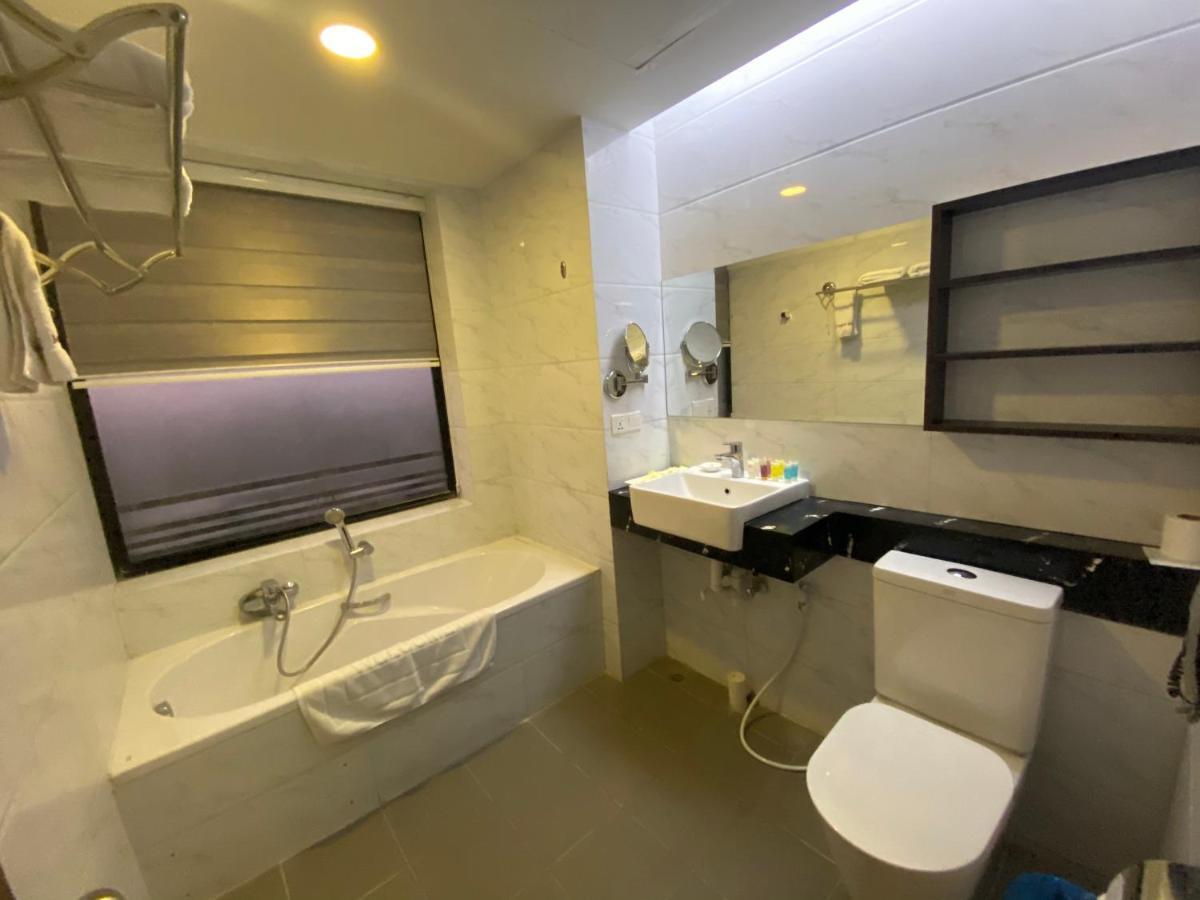 My Dream Hotel Yangon Exterior photo